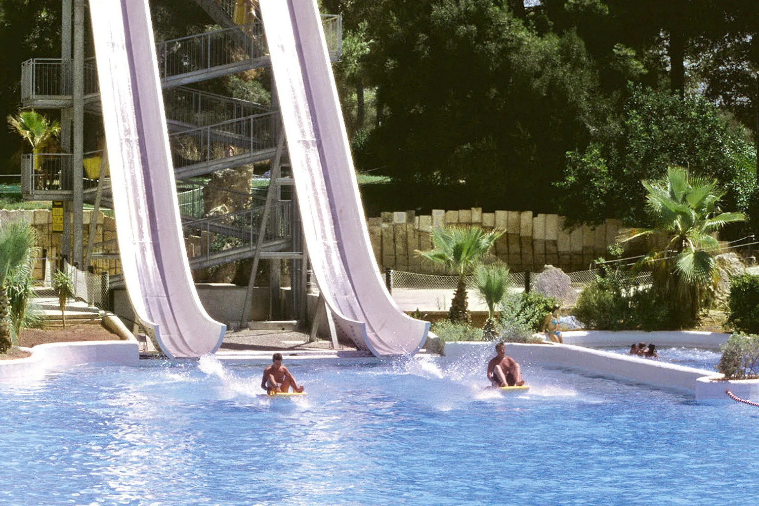 Aqualand El Arenal: claves para organizar tu visita y entradas